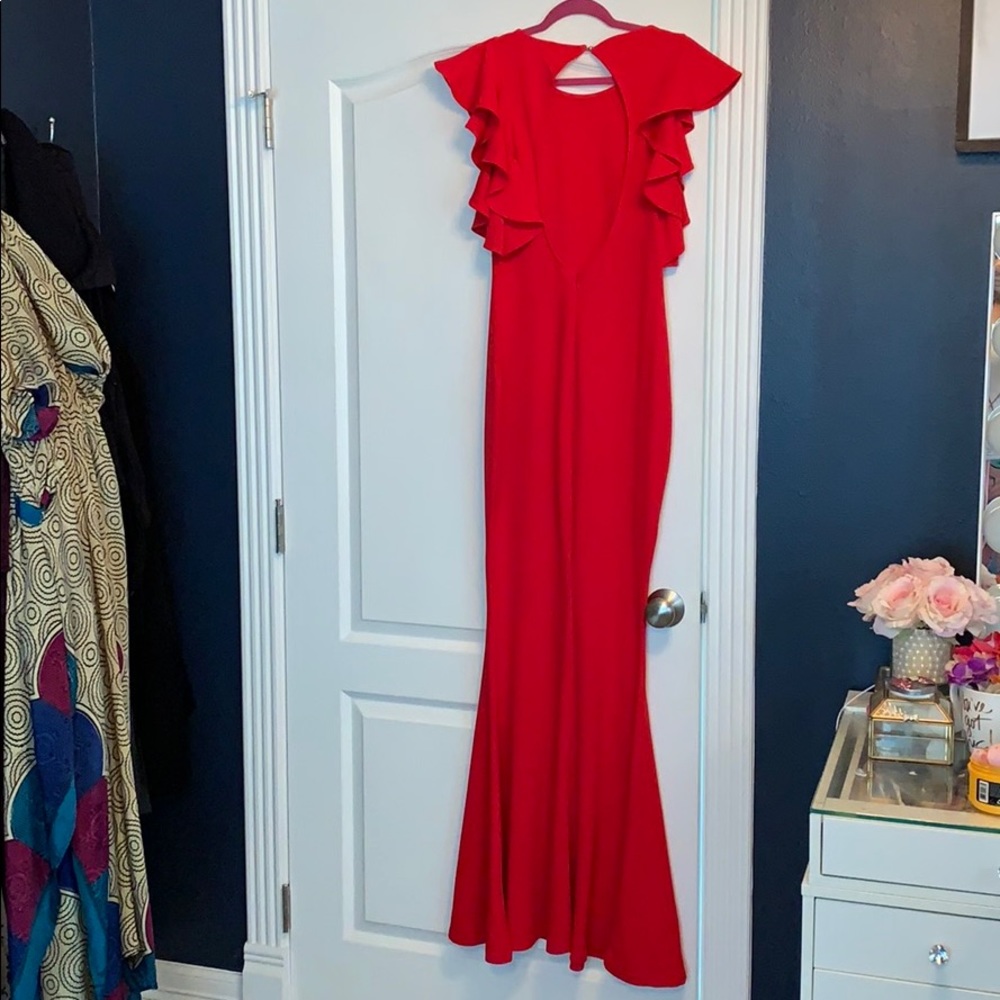 Red Dress - Picture 4 of 4